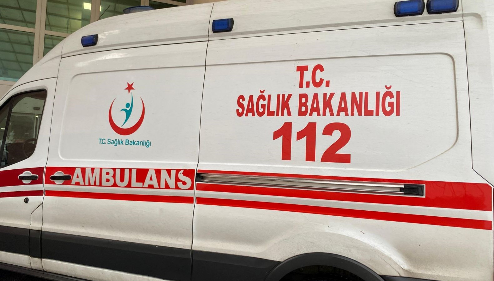 antalyada kaza karsiya gecmek isterken oldu aO78NcWa.jpg