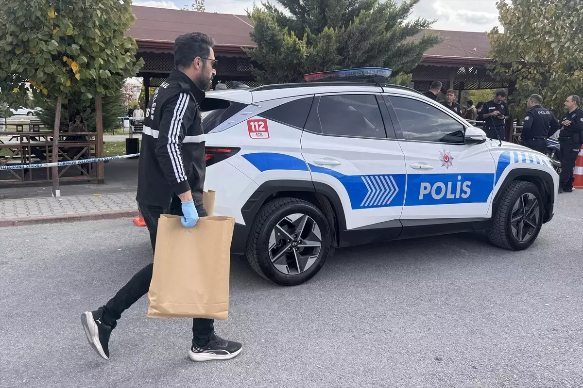 kayseride eski esin tufekle vurdugu kadin hayatini kaybetti syZcR3pR.jpg