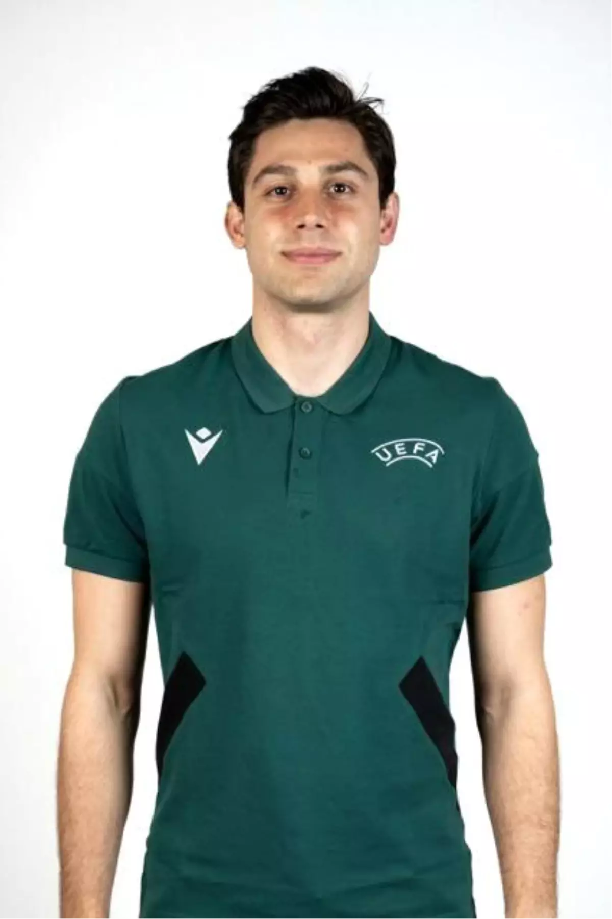 mehmet turkmen uefa 17 yas alti avrupa sampiyonasi elemelerinde gorev alacak GtrHQMQ7.jpg