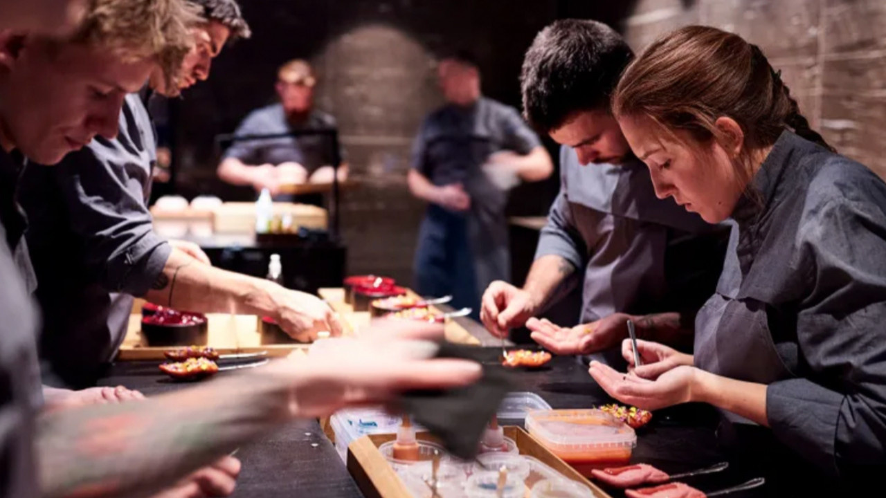 michelin yildizli restoran karinca yogurdu ile gundeme oturdu slyWidaC