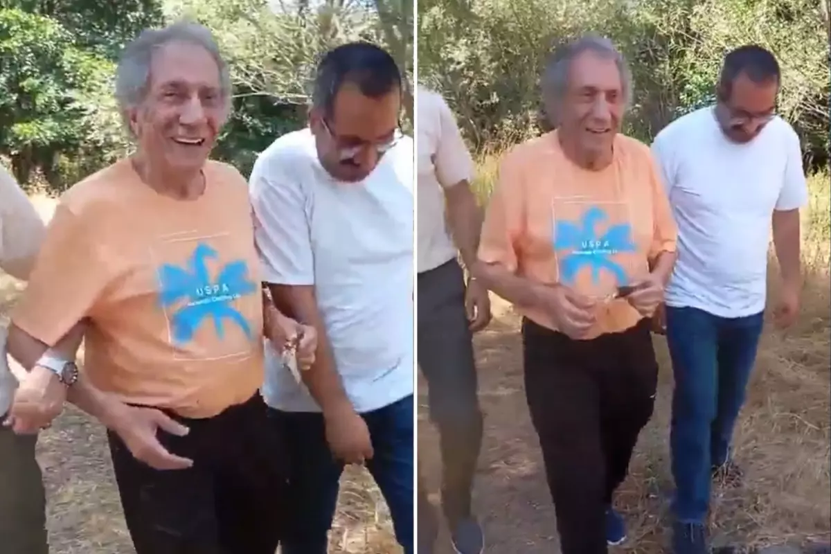 Oğlunu toprağa veren İzzet Altınmeşe yıllar sonra görüntülendi! Son hali sevenlerini üzdü oglunu topraga veren izzet altinmese yillar sonra goruntulendi son hali sevenlerini uzdu LWWeKPs4