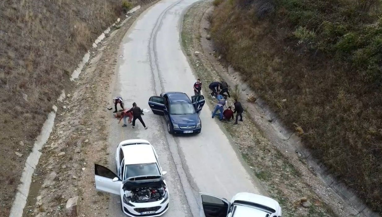 sinopta film sahnelerini aratmayan operasyon m2iWPg4H.jpg