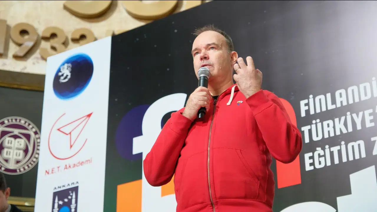 angry birdsun yaraticisi vesterbacka ataturkun vizyonunu hatirlatti iXV1ecuH.jpg