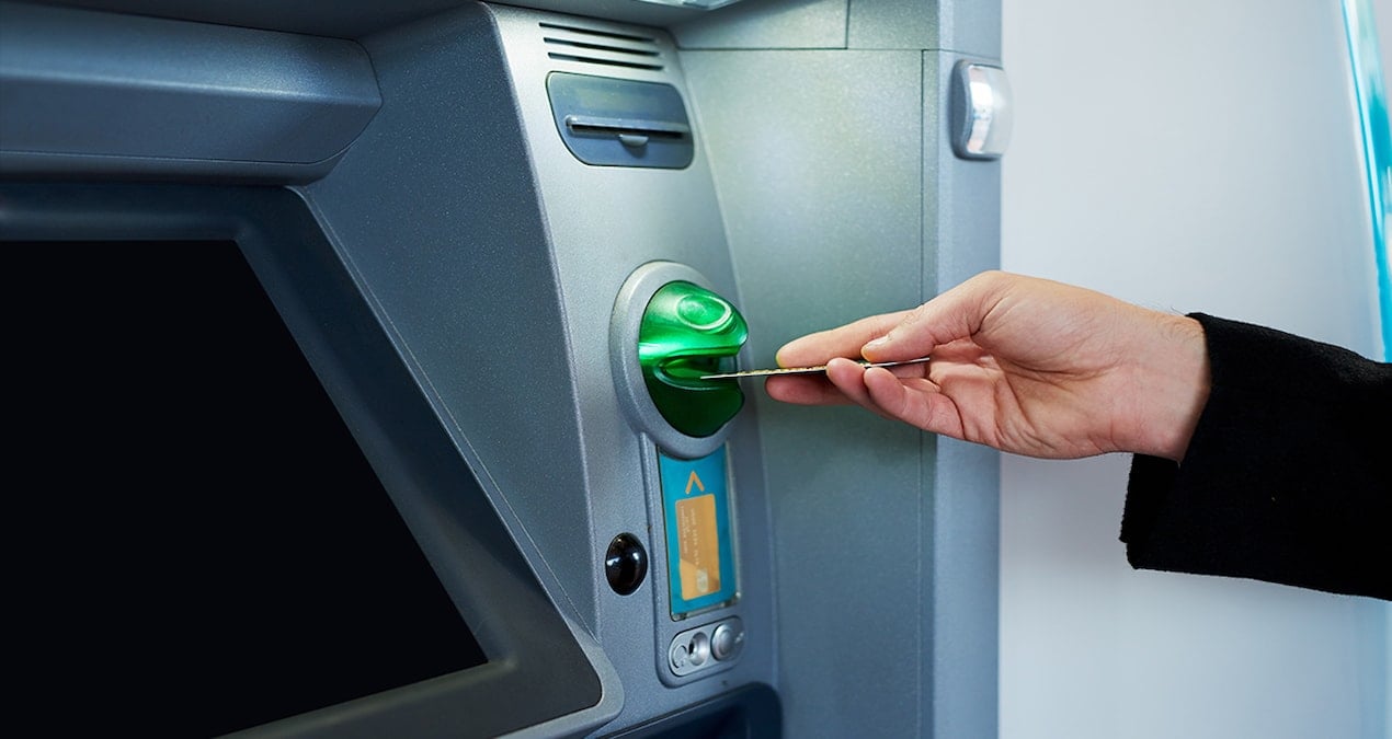 banka atmleri bir bir kaldiriliyor nakit para krizi hAJQl6LA.jpg