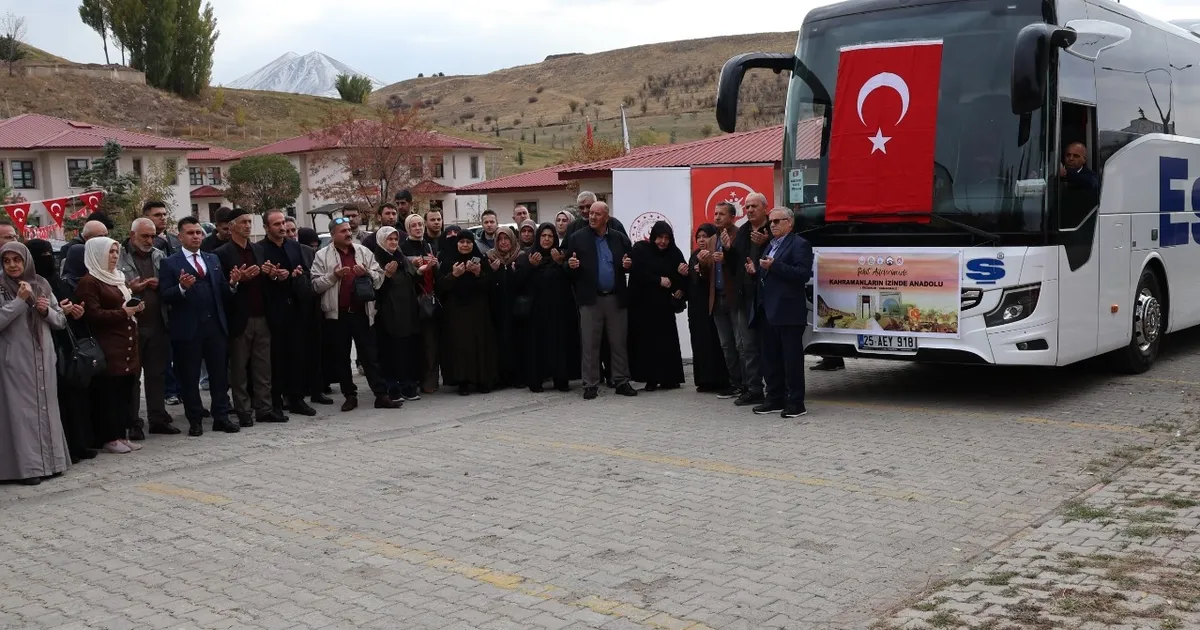 Erzurum’dan 36 şehit yakını aile Çanakkale’ye uğurlandı erzurumdan 36 sehit yakini aile canakkaleye ugurlandi T7SSyU5P.webp