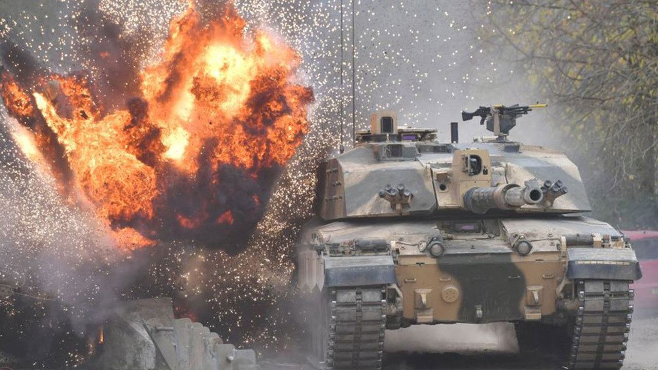 Japonya’da Askeri Tatbikatta Tank Patladı: 3 Ölü, 1 Yaralı