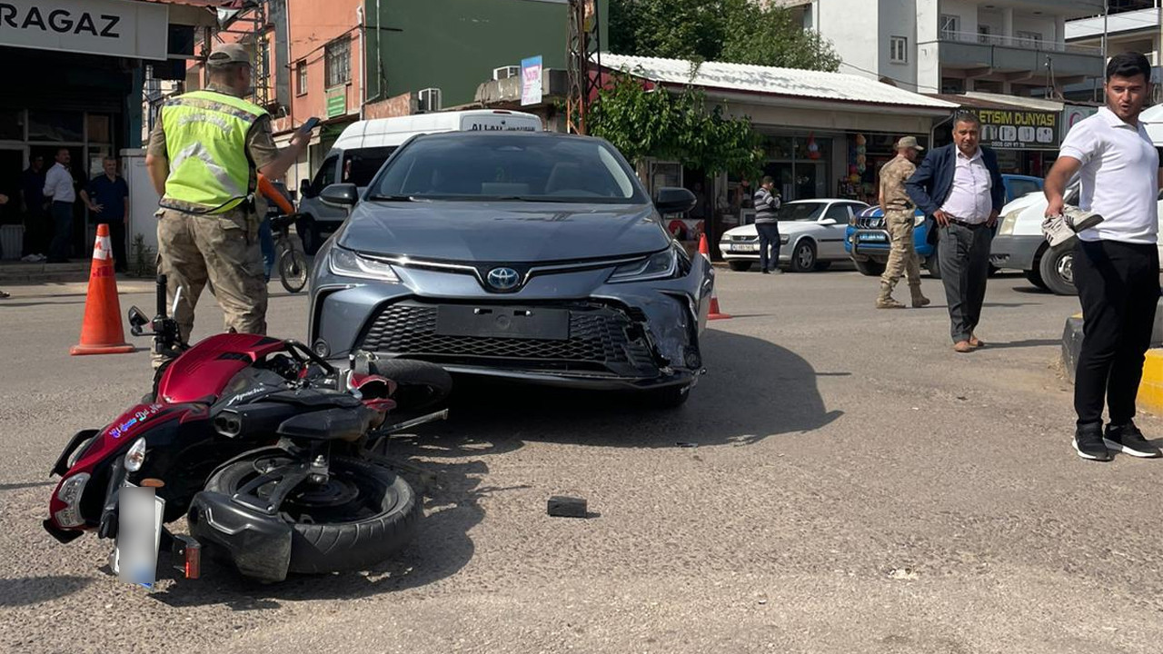 aktepe-carsi-gobekte-trafik-kazasi-bWh6If6M