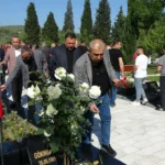turkiye-maden-iscileri-sendikasi-yoneticileri-somada-hayatini-kaybeden-madencileri-andi-Gh1jKF6L