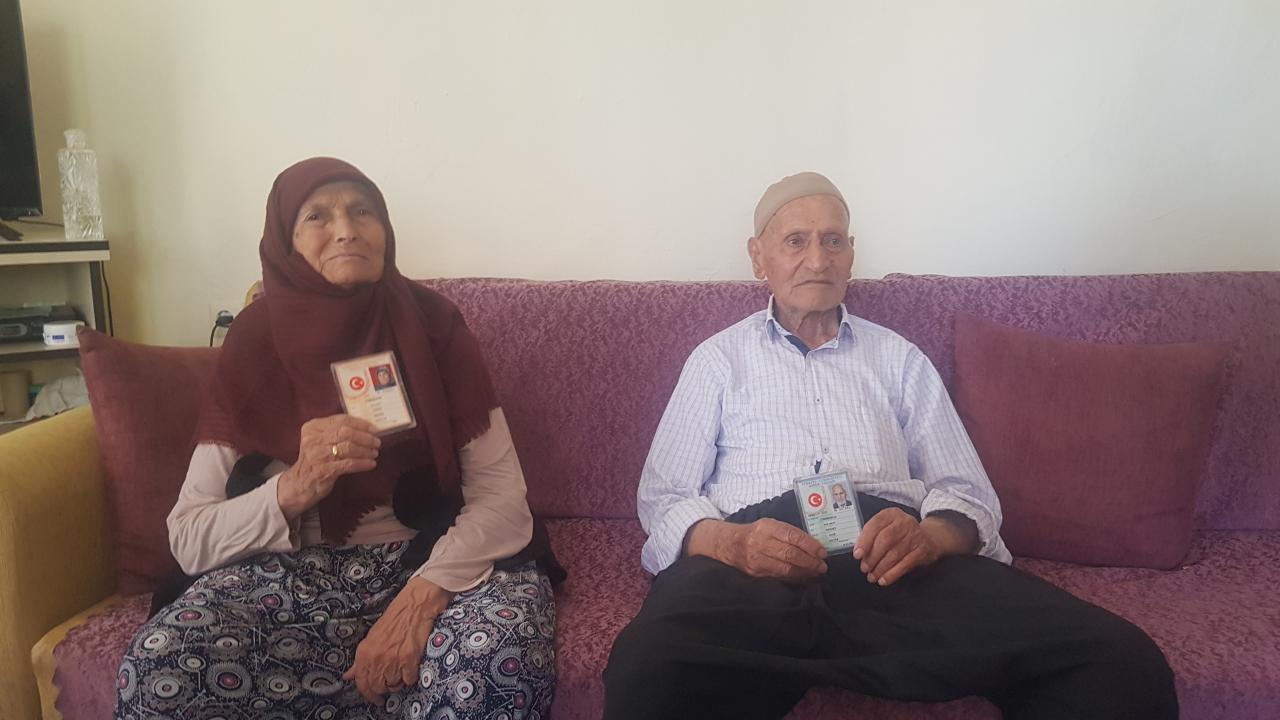 Biri 100 digeri 103 yasinda uzun yasamin sirrini acikladilar cXf72Z6X